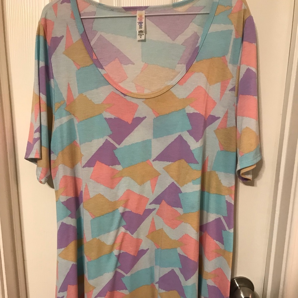 Abstract LuLaRoe T-shirt dress
